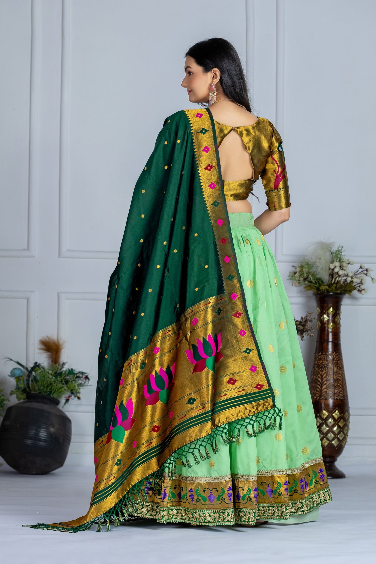 "Elegant Green & Gold Banarasi Lehenga Choli with Silk Dupatta – Traditional Festive Wear"